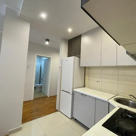 Ivy Novi Sad, Serbia アパート